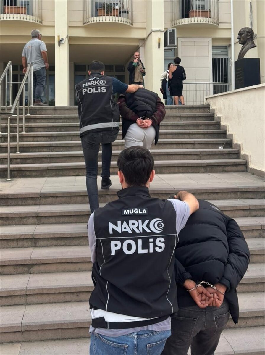 MUĞLA (AA) – Muğla'nın Bodrum ilçesinde uyuşturucu operasyonunda gözaltına alınan