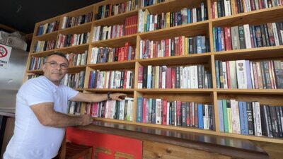 MUĞLA (AA) – Muğla'nın Bodrum ilçesinde bir esnaf, kafeteryasında oluşturduğu