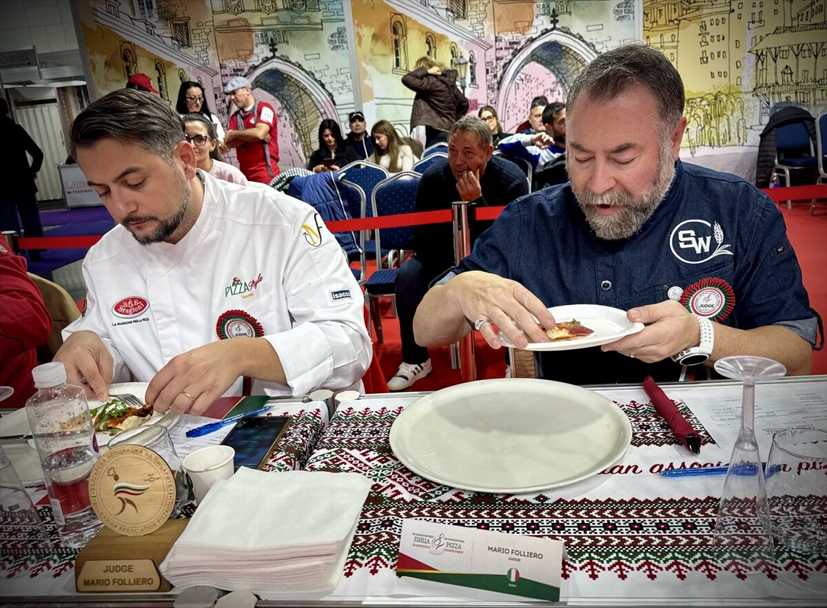 - Şampiyona katılan Türk kökenli ustalardan Şef İlyaz Dilsizov:
- "Güzel