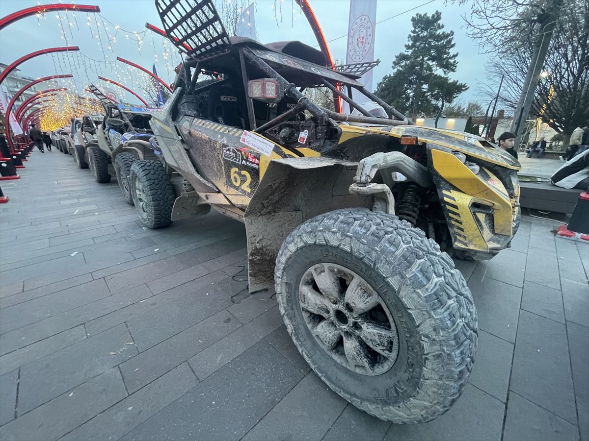 BOLU (AA) – Türkiye Otomobil Sporları Federasyonunca (TOSFED) Bolu'da düzenlenen