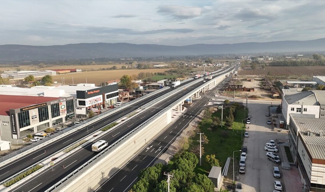 - Ulaştırma ve Altyapı Bakanı Abdulkadir Uraloğlu:
- "İnegöl Giriş Kavşağı