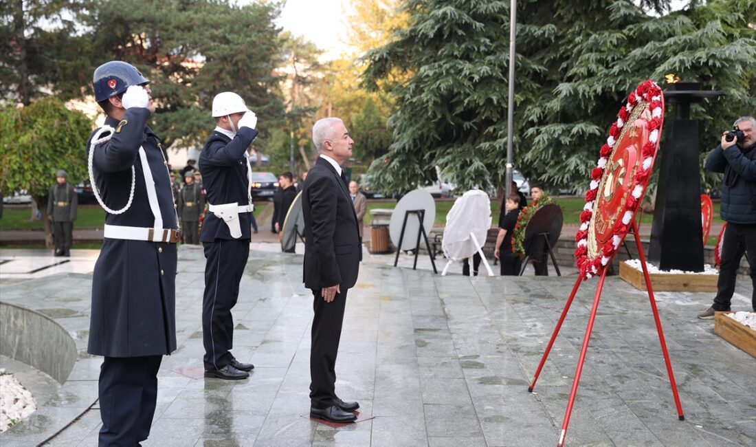 - Türkiye Cumhuriyeti'nin kurucusu Büyük Önder Mustafa Kemal Atatürk vefatının