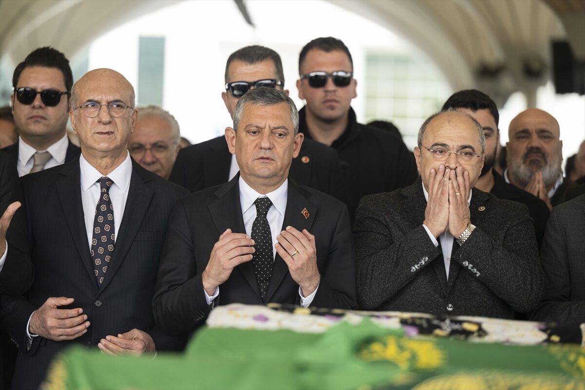 ANKARA (AA) – CHP Genel Başkanı Özgür Özel, partisinin 27.