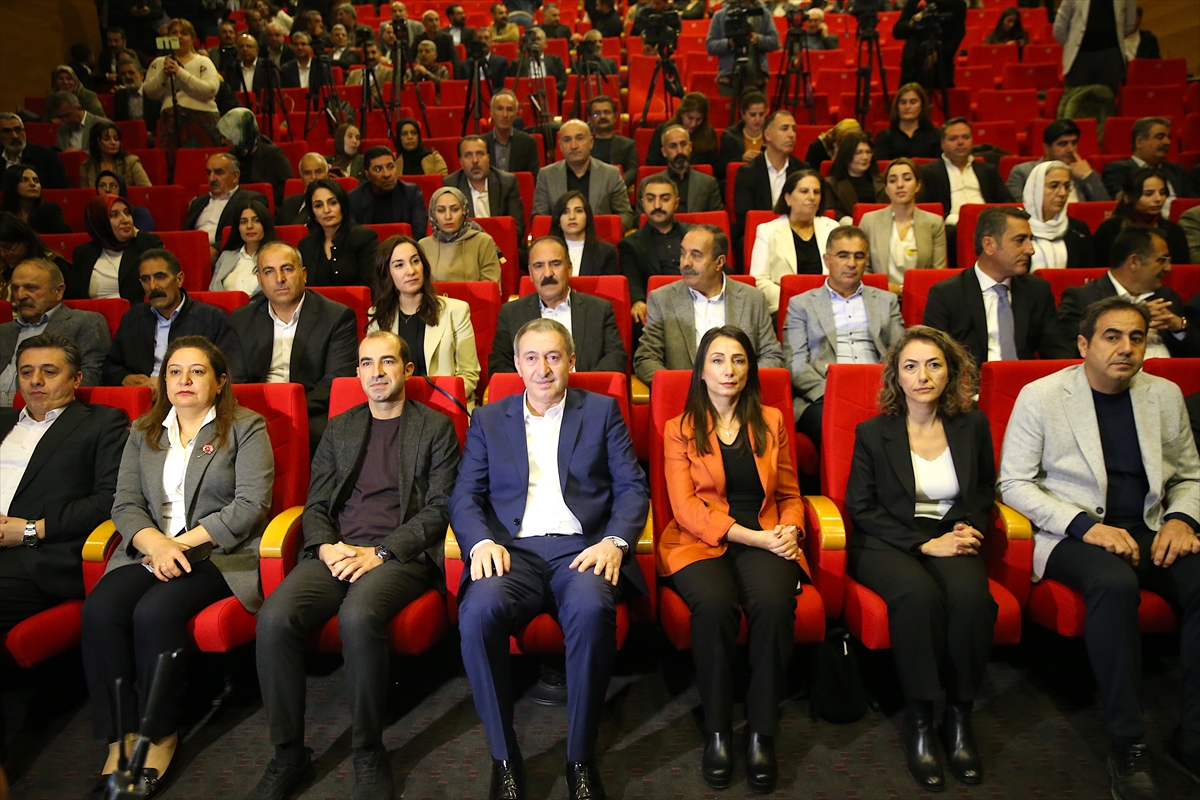 - "(Terörsüz Türkiye süreci) Bu sürecin omuzlandığı temel alanlardan birisi