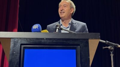 - "En son geri çekilmeyle birlikte aslında Türkiye'de tarihi bir