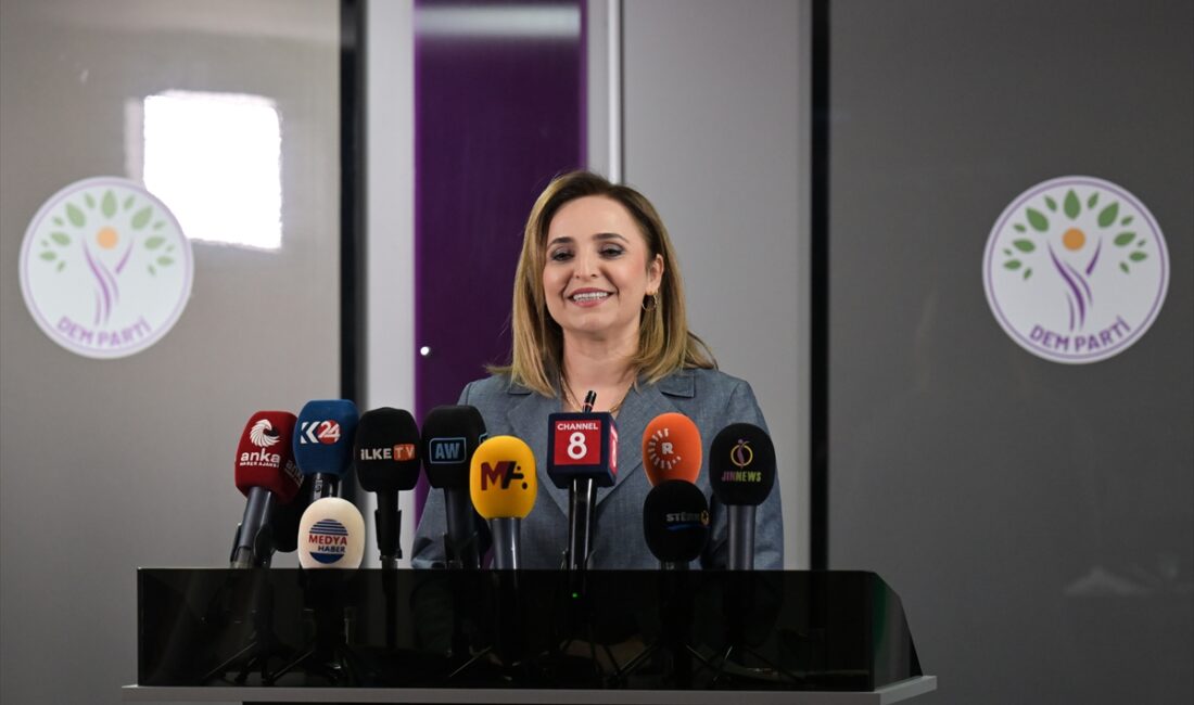 - "Parti olarak komisyonun oluşturacağı heyette İmralı Adası'na gidecek üyemizi