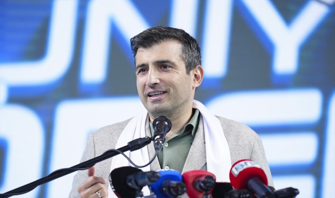 - Türkiye Teknoloji Takımı Vakfı Mütevelli Heyeti Başkanı Selçuk Bayraktar:
-