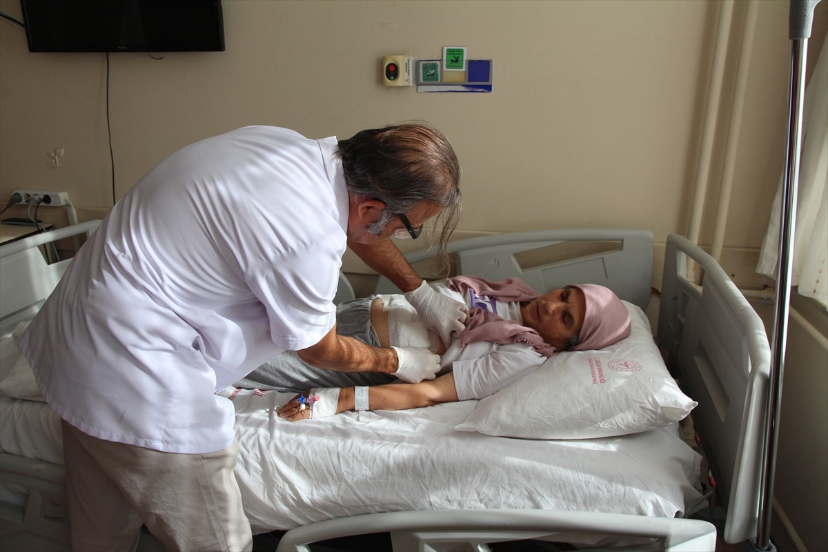 - Denizli Devlet Hastanesi Genel Cerrahi Uzmanı Op. Dr. Eşref