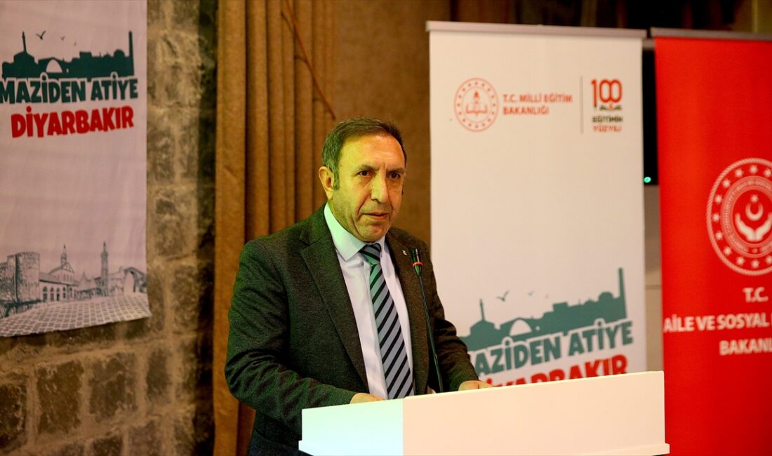 - Programa 14 ilden katılan 51 şehit ve gazi çocuğu