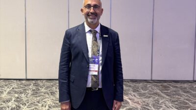 - Ulusal Vasküler ve Endovasküler Cerrahi Derneği Başkanı Prof. Dr.