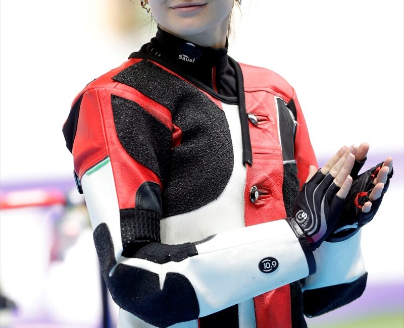 - Şevval İlayda Tarhan kadınlar 50 metre tabancada 4'üncü, Yusuf