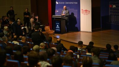 - Ulaştırma ve Altyapı Bakan Yardımcısı Durmuş Ünüvar:
- "Türkiye'nin yol