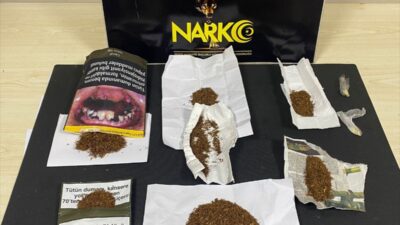 DÜZCE (AA) – Düzce'de düzenlenen uyuşturucu operasyonunda gözaltına alınan 3