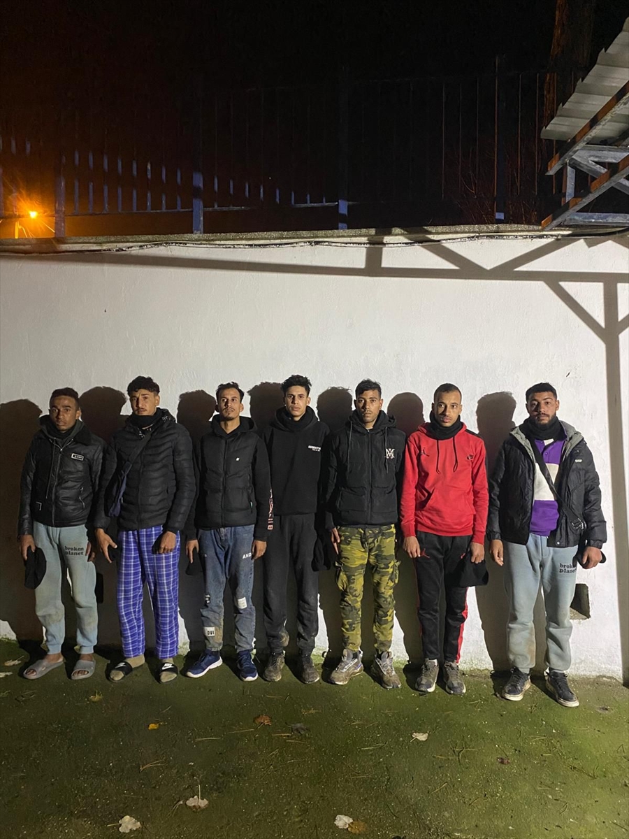 EDİRNE (AA) – Edirne'nin Uzunköprü ilçesinde yasa dışı yollarla yurda