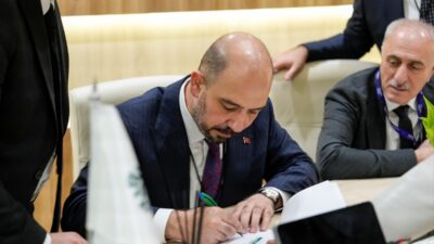 - "Hayat Mekke" projesiyle, 1014 villa, sosyal donatılar ve geniş