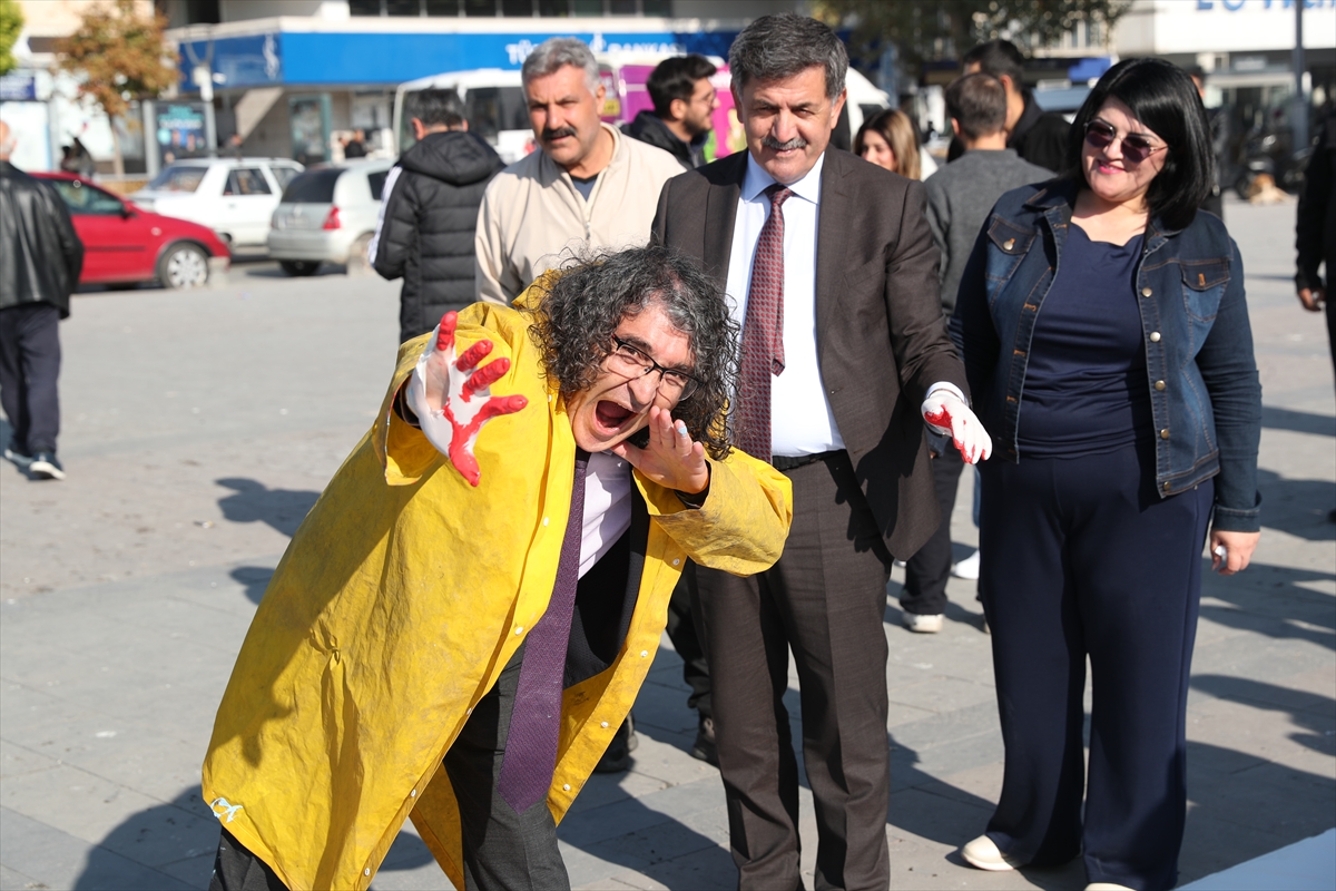 ERZİNCAN (AA) – Erzincan Binali Yıldırım Üniversitesi (EBYÜ) Güzel Sanatlar