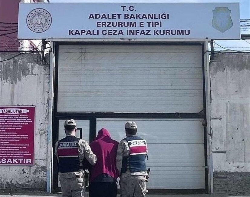 ERZURUM (AA) – Erzurum'un Yakutiye ilçesinde, hakkında 20 yıl 4