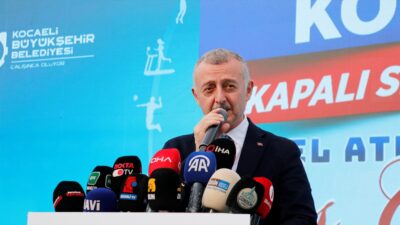 - "Gençlerimizin özellikle de üniversite öğrencilerimizin barınma sorununu ortadan kaldırmış