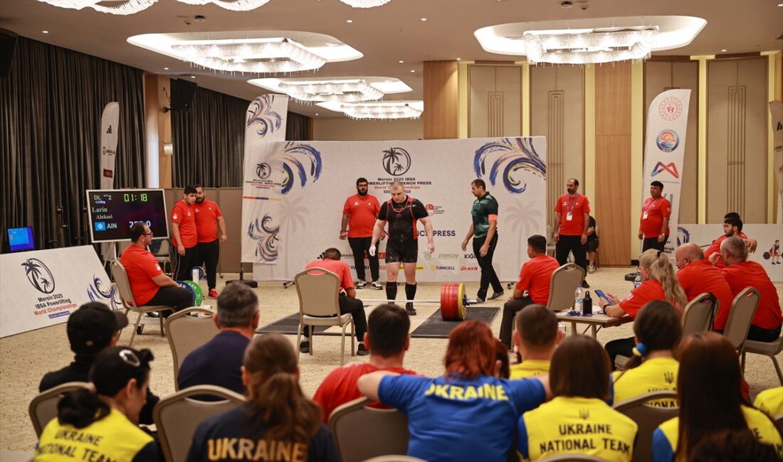 - Mersin'de düzenlenen organizasyonda Türkiye 5'i altın olmak üzere toplam