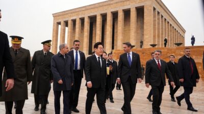 ANKARA (AA) – Resmi ziyaret için Türkiye'de bulunan Güney Kore