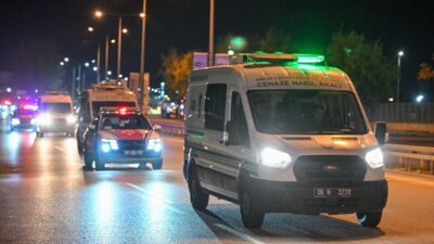 - Şehitleri taşıyan A400M uçağı Mürted Hava Meydanı'na indi, naaşlar