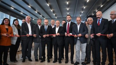 - "Bu Asgari Ücret Tespit Komisyonu yapısıyla sağlıklı bir asgari