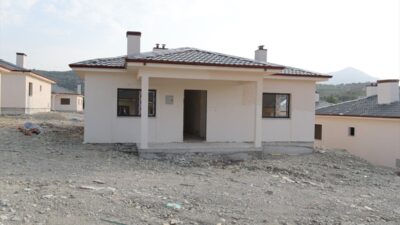 HATAY (AA) – Hatay'ın Yayladağı ilçesinde 6 Şubat 2023'teki depremlerin