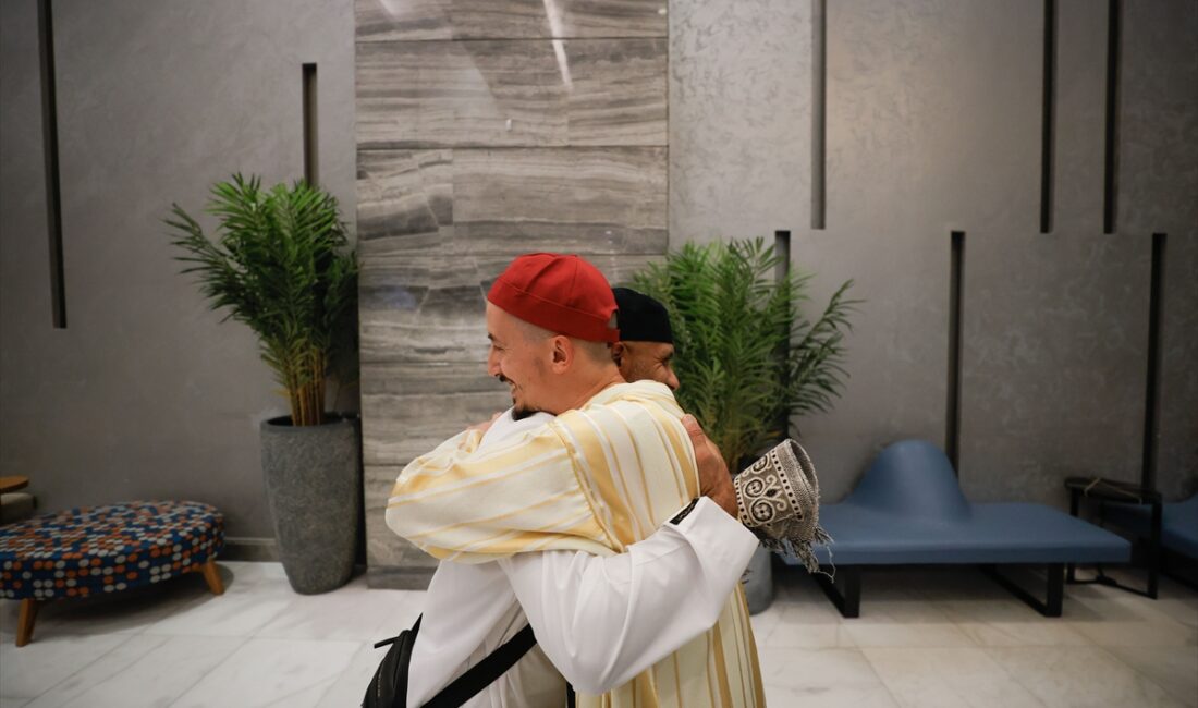 - İngiltere merkezli "Hijrah Hub" adlı kuruluşun öncülüğünde bir araya