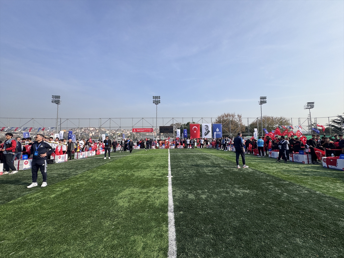 İSTANBUL (AA) – İstanbul Büyükşehir Belediyesince (İBB) yenilenen Balat Spor