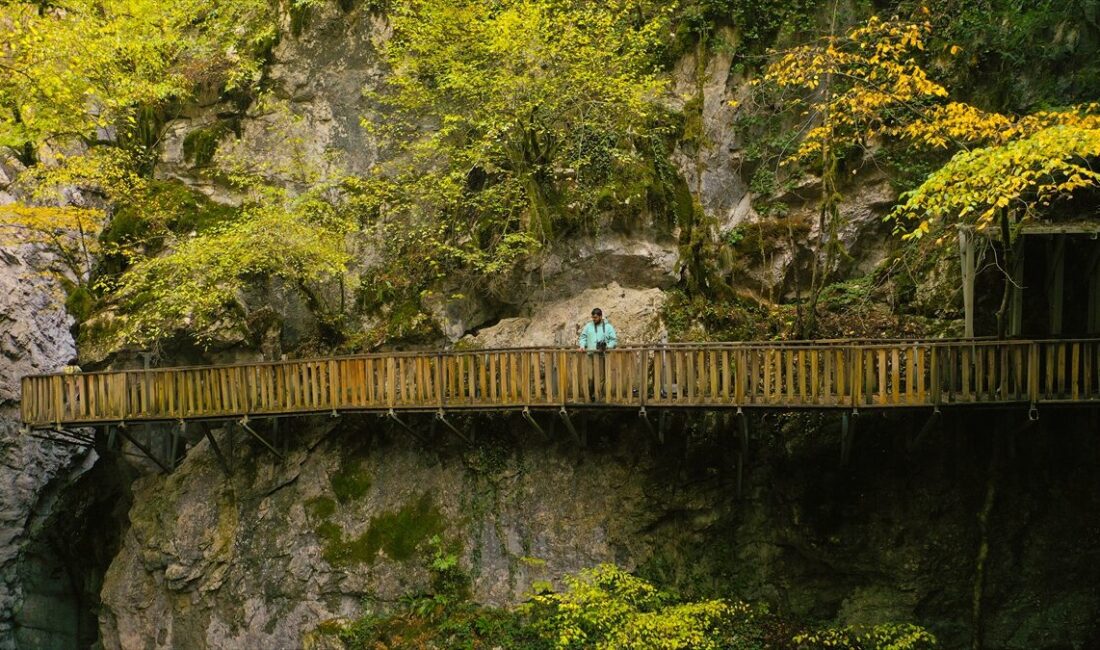 - Kastamonu'nun Pınarbaşı ilçesindeki Horma Kanyonu, içinde bulunan 3 kilometrelik