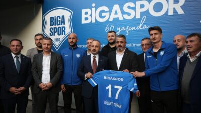 - "Terörsüz Türkiye için ne geliyorsa elimizden onu yapmaya çalışacağız"