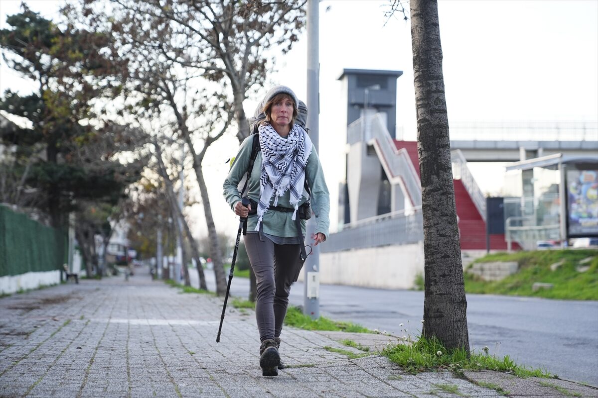 - Aktivist Ruth Herbert:
- "İnsanlar bazen ne yapacaklarını bilemiyor ama