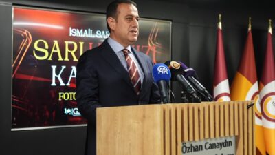 - Anadolu Ajansı foto muhabirlerinden Hakan Akgün ile Serhat Çağdaş,