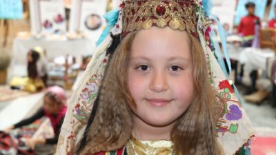 ISPARTA (AA) – Isparta'da, ilkokul öğrencilerince hazırlanan "Köklerden Geleceğe Kültürel