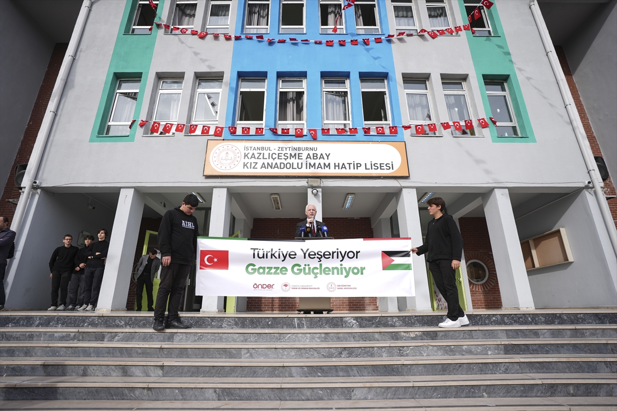 İSTANBUL (AA) – İstanbul’da, “Türkiye Yeşeriyor, Gazze Güçleniyor” projesi kapsamında