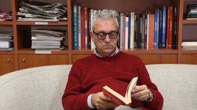 - "İtalyanlar, Almanlar, Fransızlar, İngilizler istisnasız tüm Batı ülkelerinden zenginler,