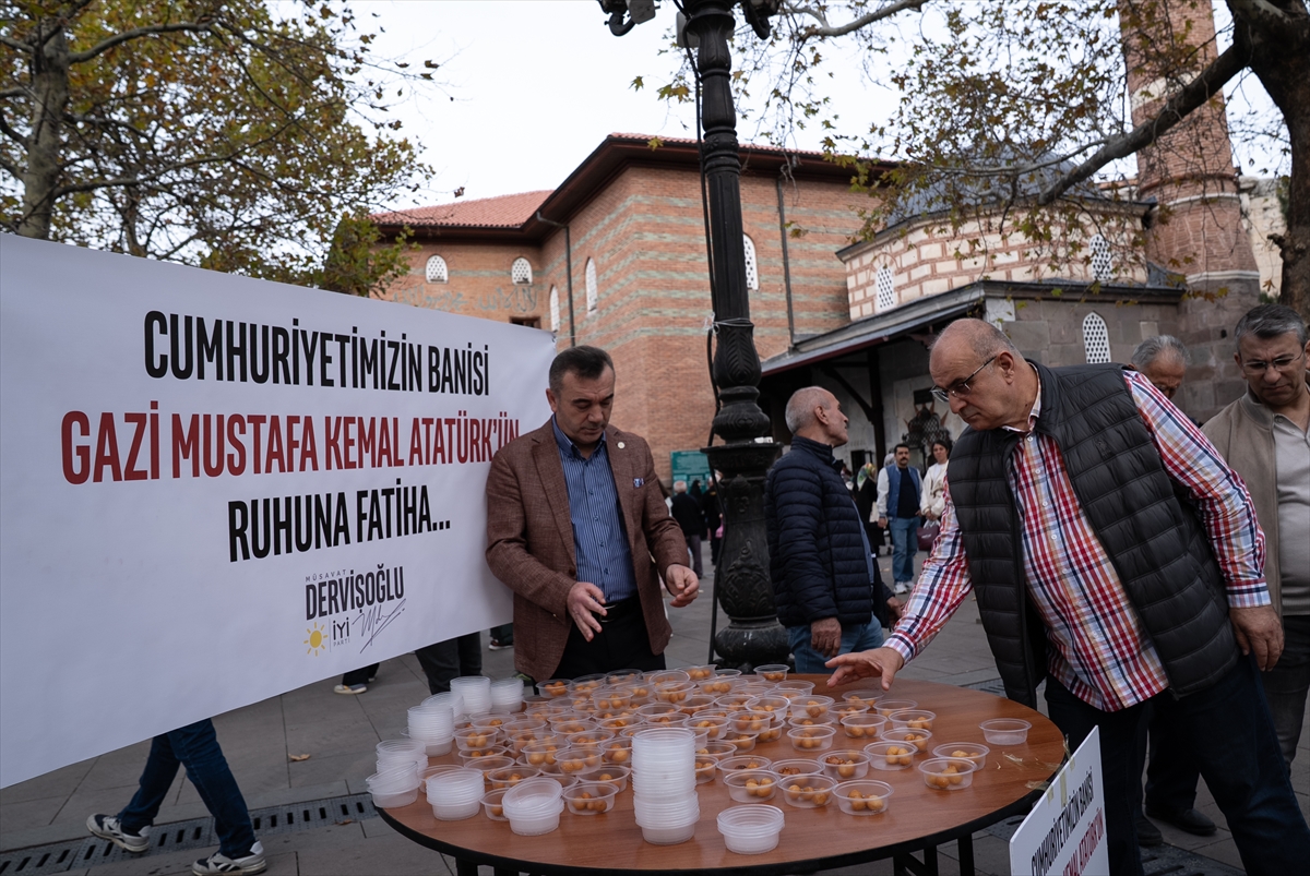 - Genel Başkan Müsavat Dervişoğlu:
- "Milletimiz, kurucusuna sıkı sıkıya sarılmış,