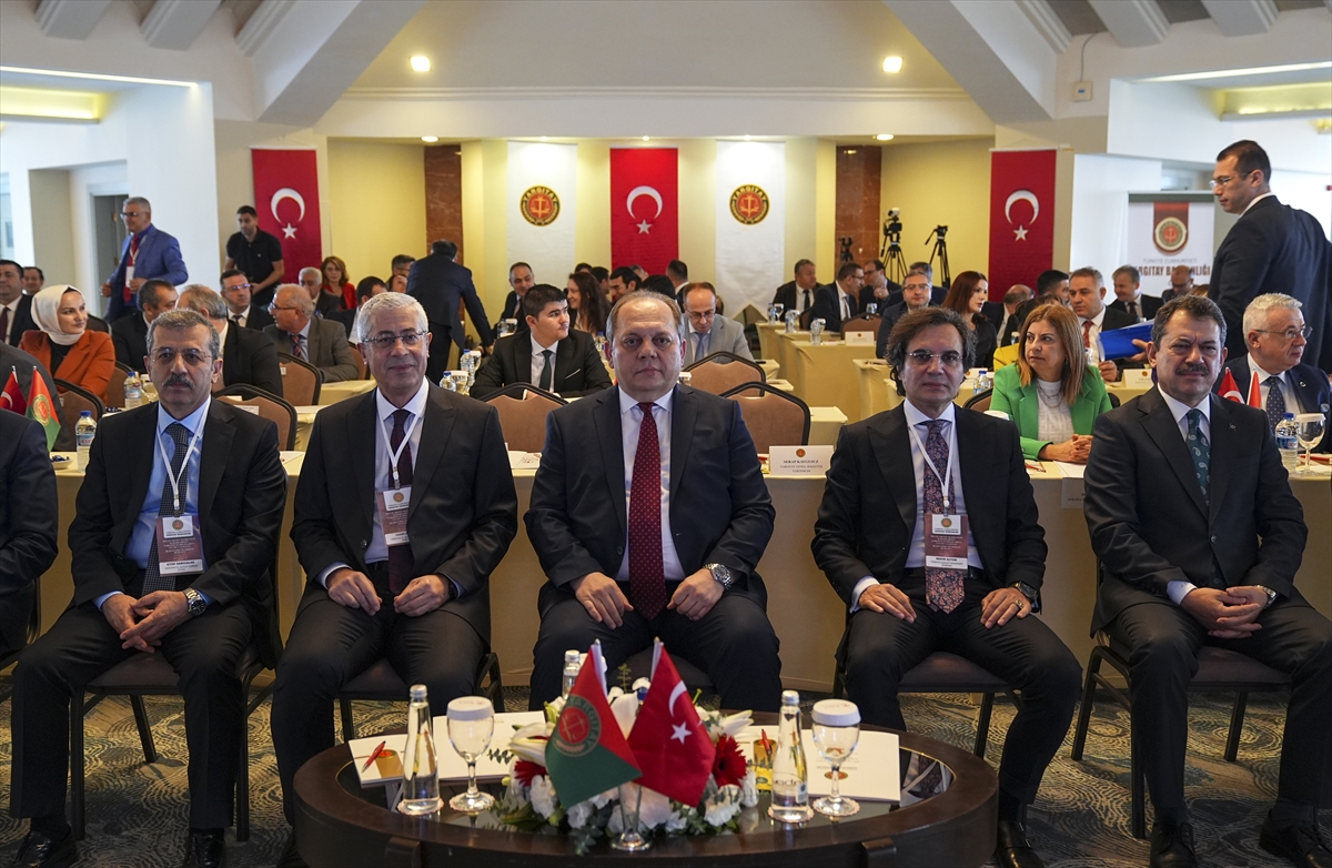 - Yargıtay Başkanı Ömer Kerkez:
- "Amacımız, Yargıtay'ın içtihatlarıyla bölge adliye