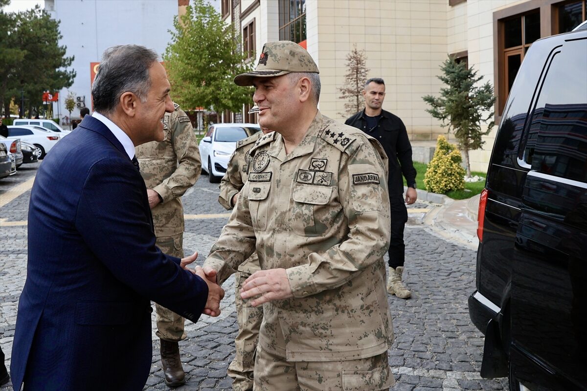 BİNGÖL (AA) – Jandarma Genel Komutanı Orgeneral Ali Çardakcı, Bingöl