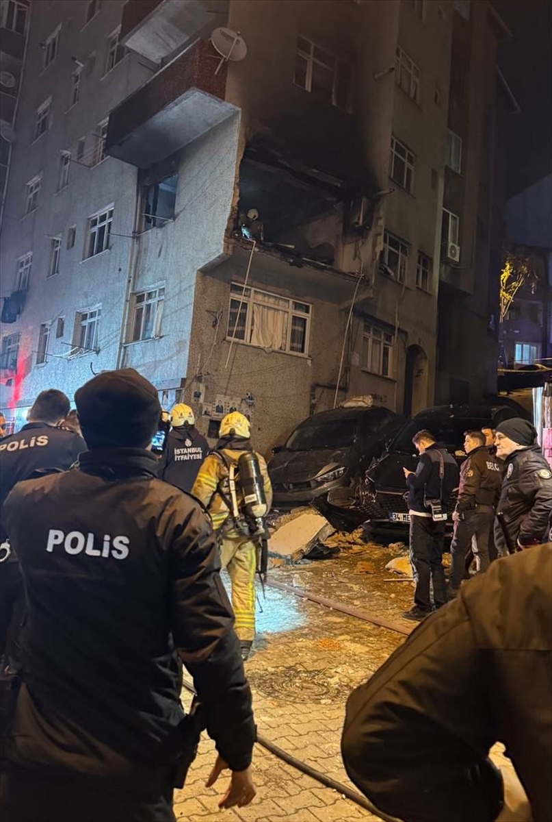 İSTANBUL (AA) – Kağıthane'de apartman dairesinde meydana gelen patlamada bir