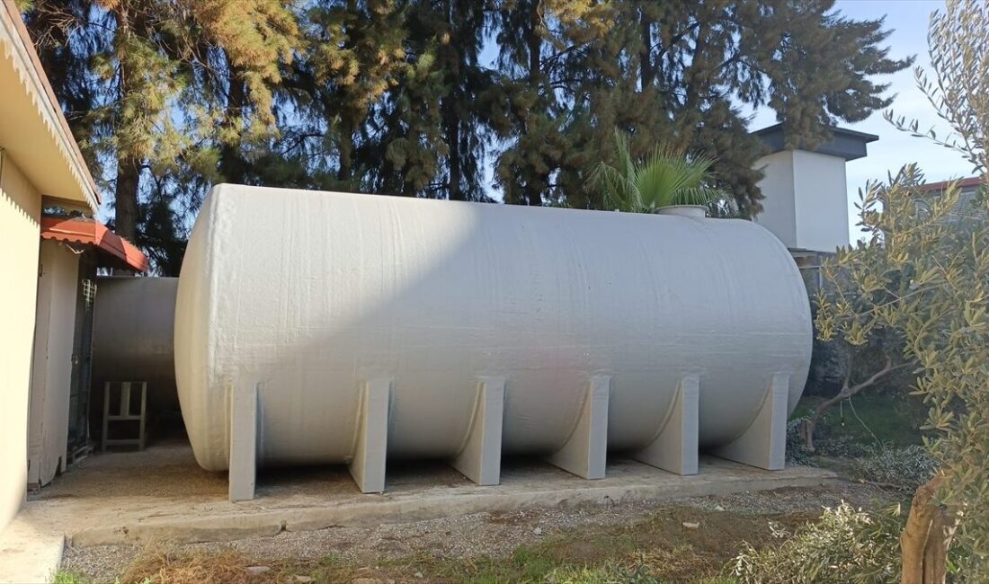 - Karmod Plastik Grubu Satış Müdürü Selçuk Kaya:
- "Kesintisiz hizmet