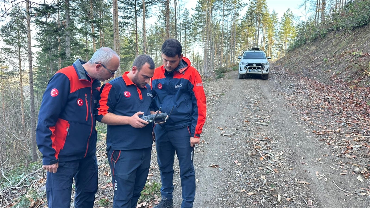 - Bölgedeki bir bataklıkta iş makineleriyle arama yapıldı ancak bir