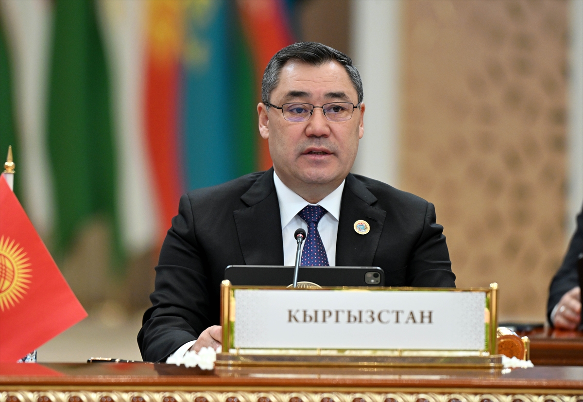 - "Orta Asya Devlet Başkanları İstişare Toplantısı formatının kardeş Azerbaycan