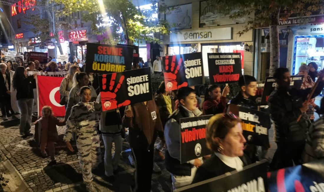 - Silahlı kavgada hayatını kaybeden genç kızın babası Emin Sanpur:
-