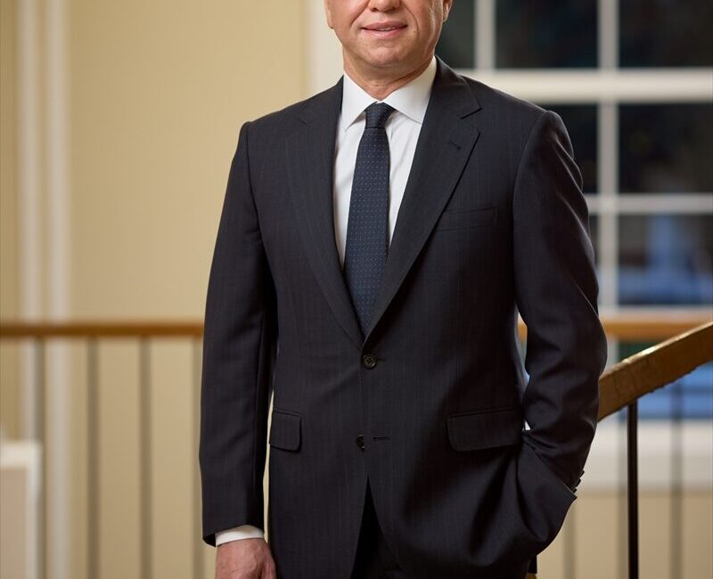 - Koç Holding CEO'su Levent Çakıroğlu:
- "Dengeli portföy yapımız ve