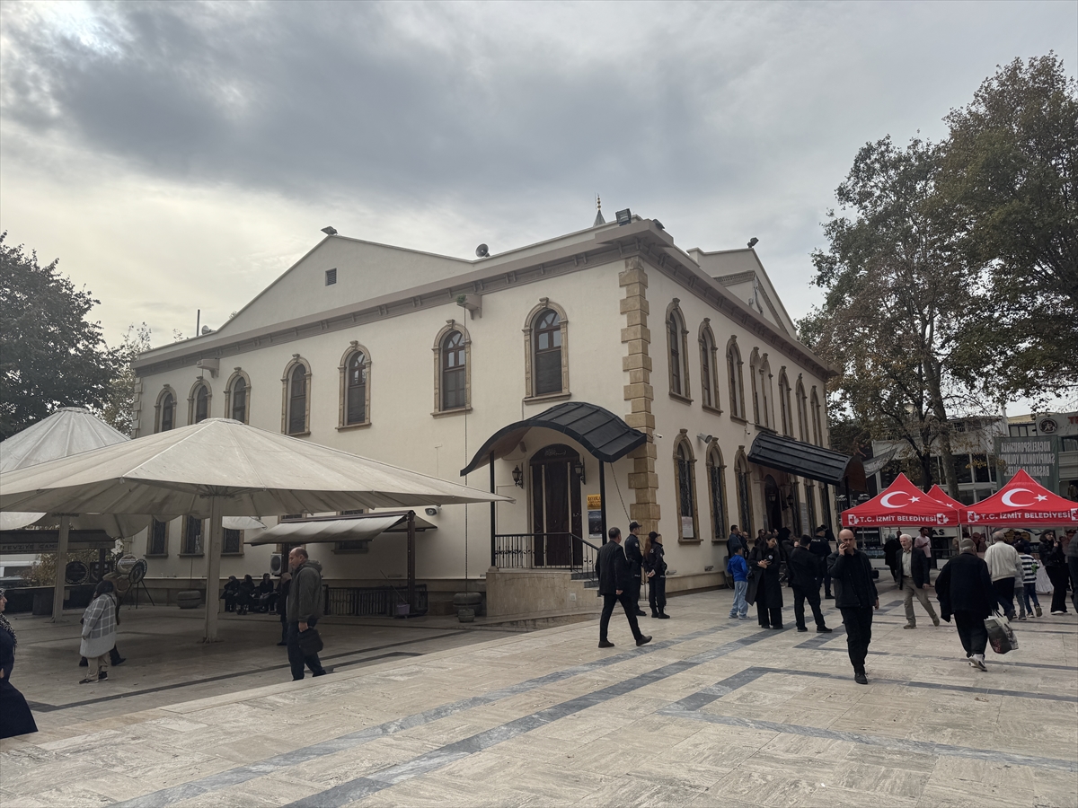 KOCAELİ (AA) – Kocaeli'de, Türkiye Cumhuriyetinin kurucusu Büyük Önder Mustafa