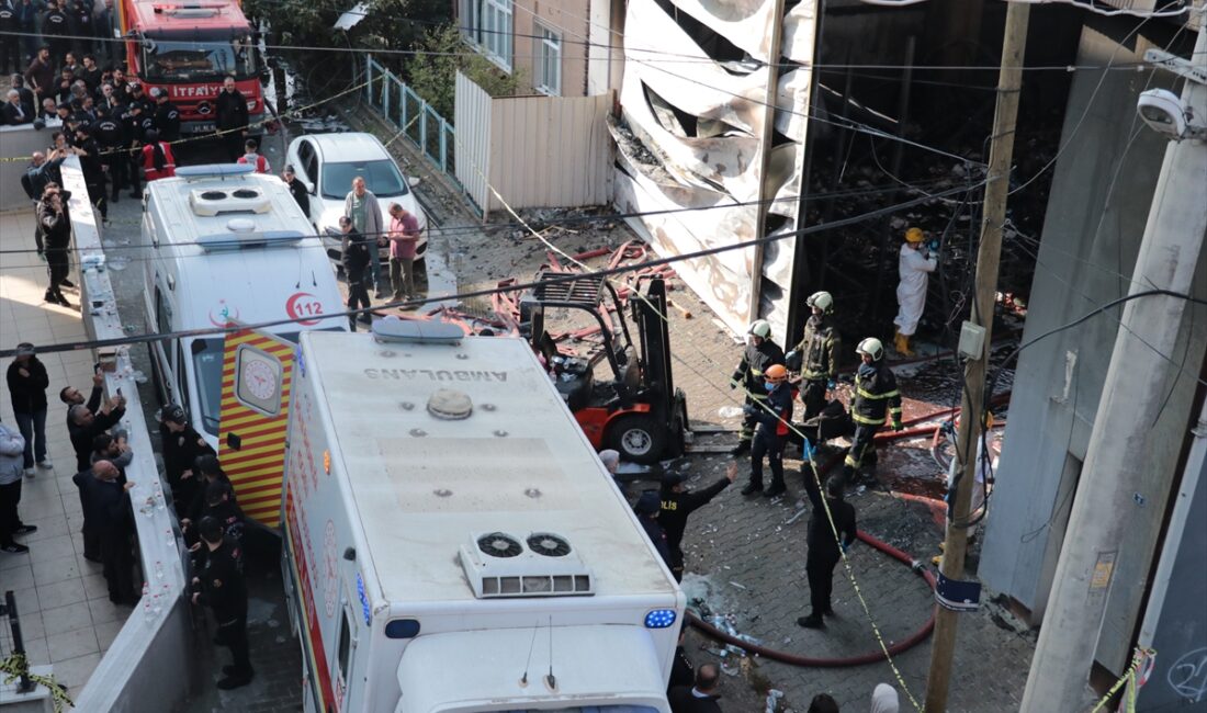 - Görgü tanığı Mehmet Düzgüner:
- "Gidip kurtarmak istedim ama alev