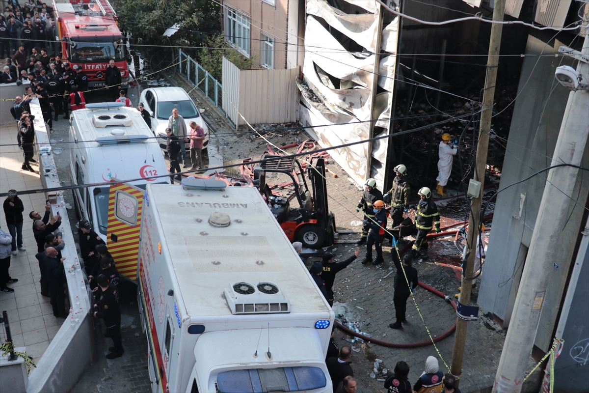 - Görgü tanığı Mehmet Düzgüner:
- "Gidip kurtarmak istedim ama alev