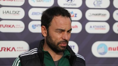 - Teknik direktör Selçuk İnan:
"Sahada daha çok çalışmak, daha çok