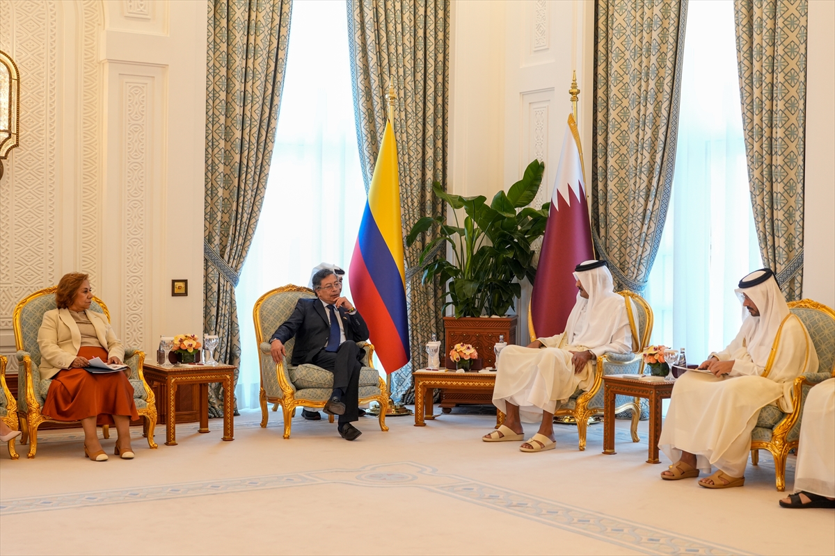 BOGOTA (AA) – Kolombiya Cumhurbaşkanı Gustavo Petro, Karayipler bölgesinde devam